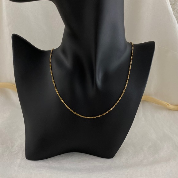 18K Yellow Gold Plated Stainless Steel Twisted Water Wave Chain Necklace - Picture 9 of 11